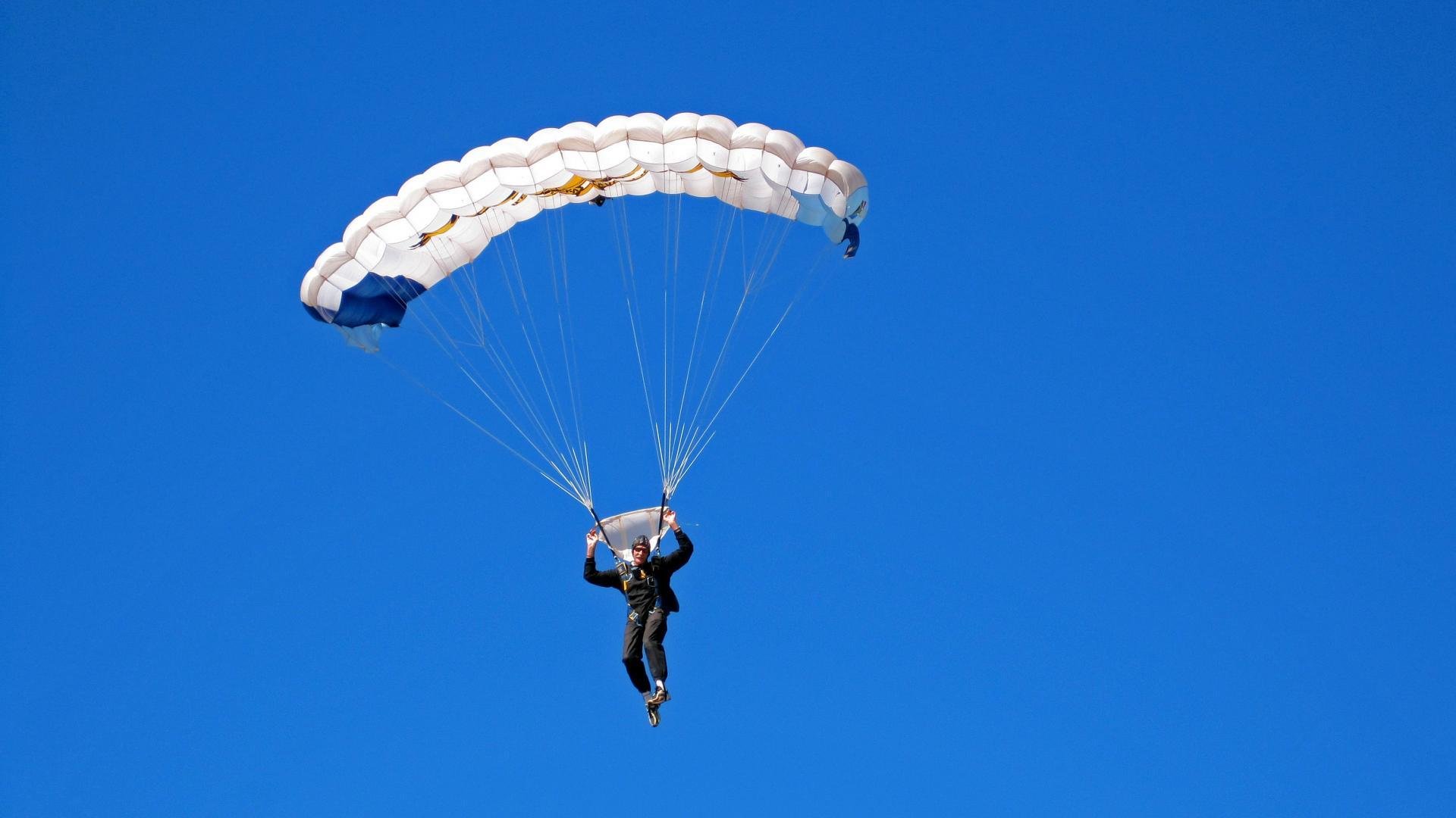 开云体育在线-奥运周期关键战之夜，楚阿梅尼带队取胜