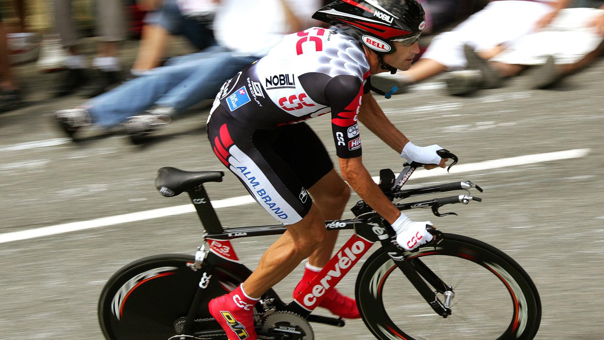 开云在线直播-当不手软的约基奇遇上过关斩将的快船，关键战中的王者与团队