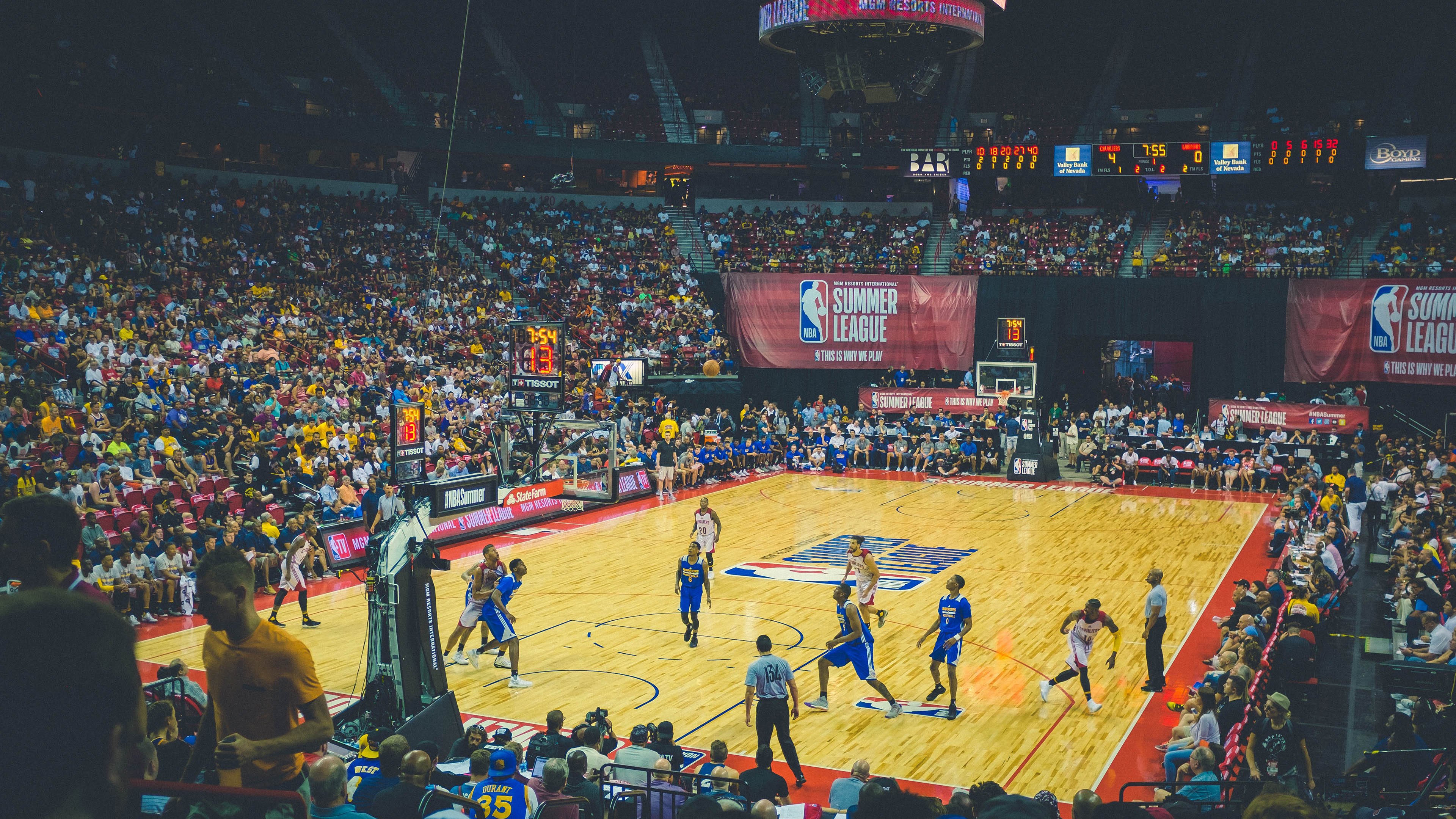 开云体育在线-2026世界杯之夜，约基奇在焦点战证明自己，篮球世界的王座更迭